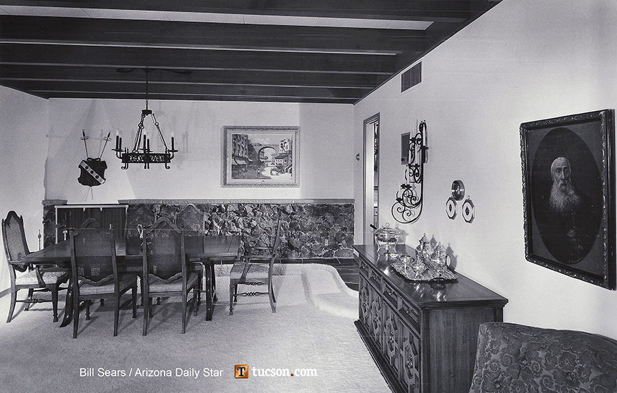 1965 ÃÛèÖÖ±²¥ home photos: House oriented to climate and Southwest